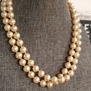 Vintage cream pearl necklace 1950s retro
